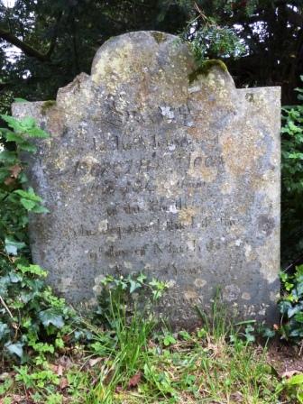 Dorothy Moon′s Grave